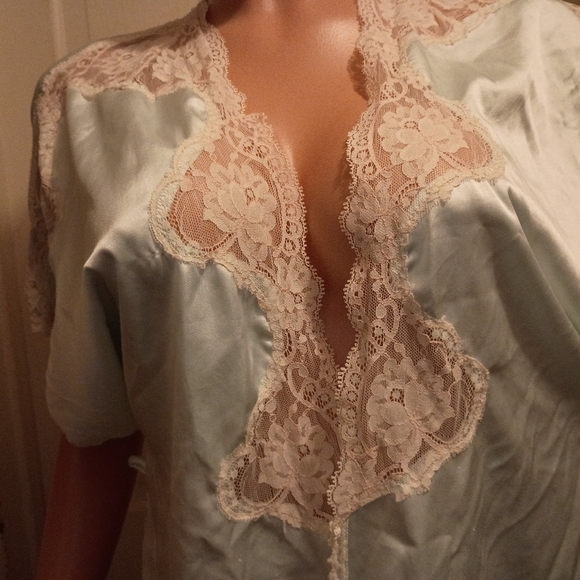 Vintage Victoria's Secret Silk Lace Duster Robe Gold Label S Baby Blue USA Made